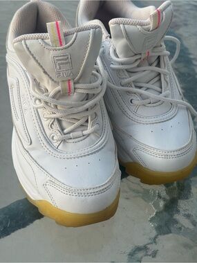 Fila Kids White Sneakers with Yellow Gum Sole and Pink Accent